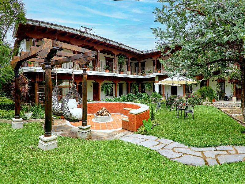 Hotel Cacique Real image