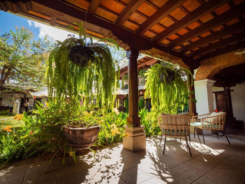 Hotel Cacique Real image