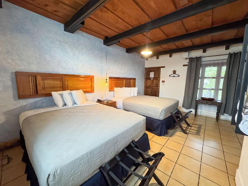 Hotel Cacique Real image