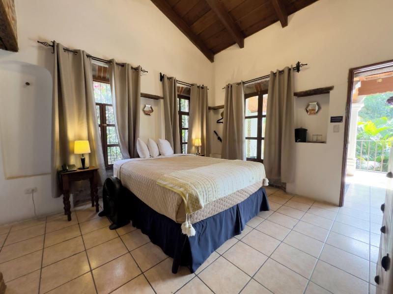 Hotel Cacique Real image