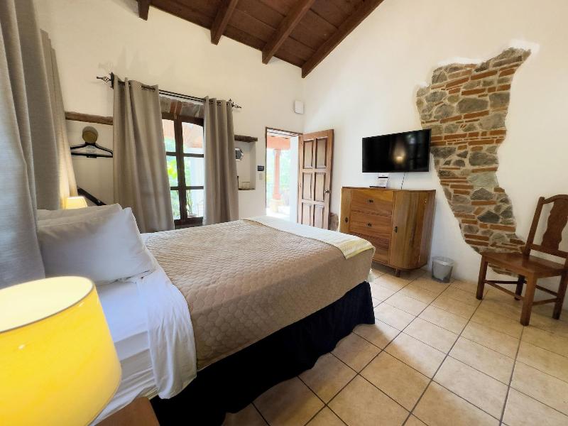 Hotel Cacique Real image