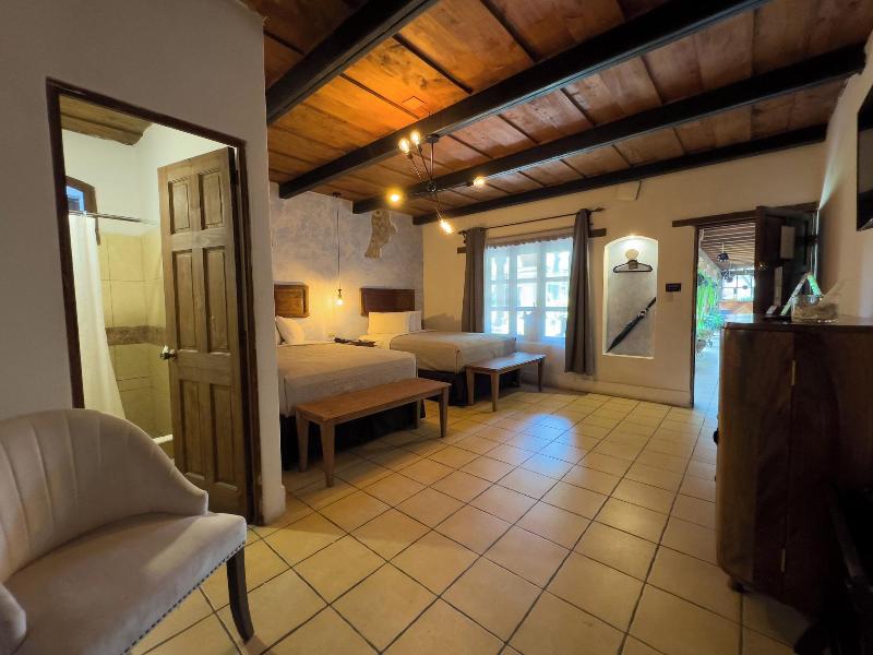Hotel Cacique Real image