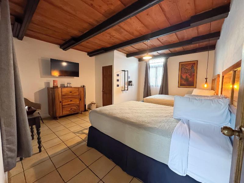 Hotel Cacique Real image