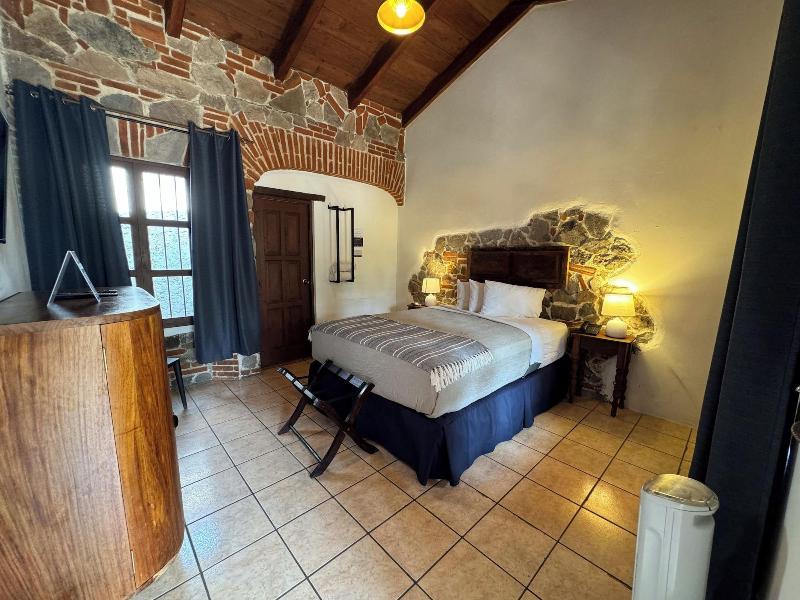 Hotel Cacique Real image