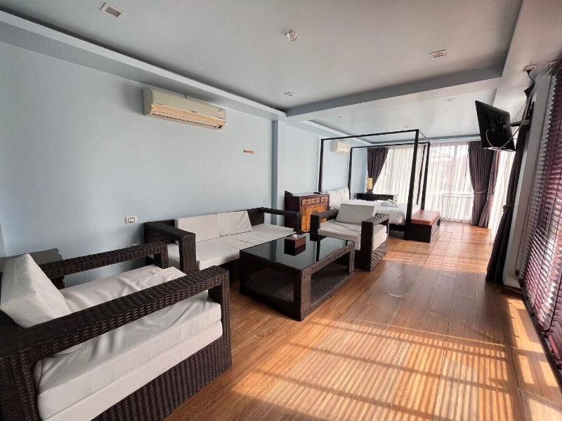 Z Z House image