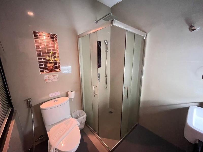 Z Z House image