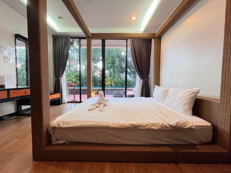 Z Z House image