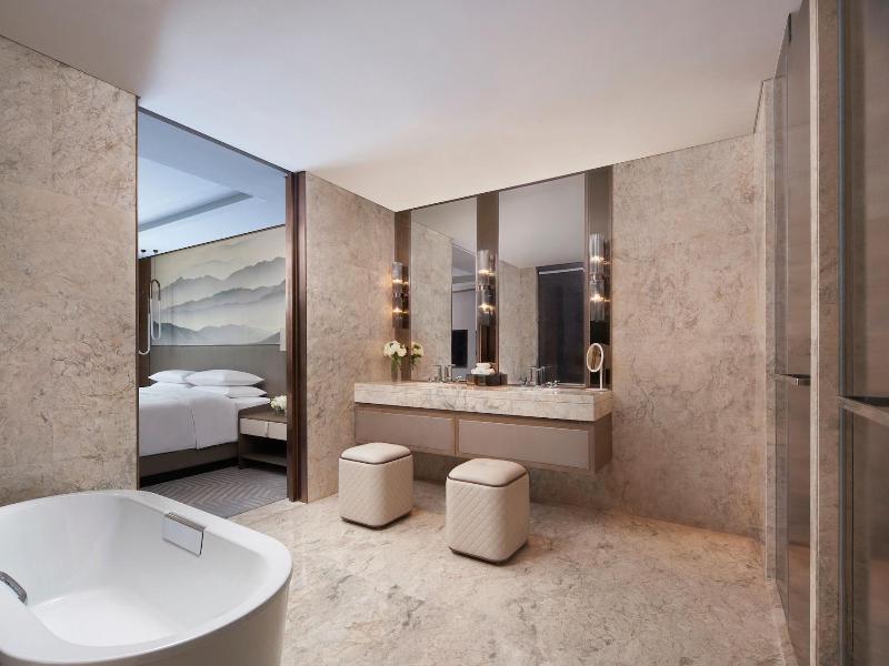Wenzhou Marriott Hotel image