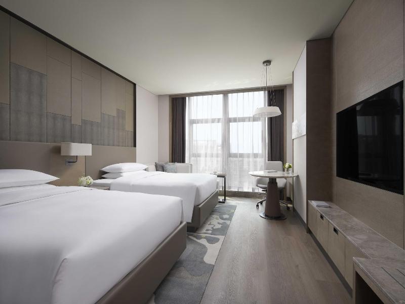 Wenzhou Marriott Hotel image