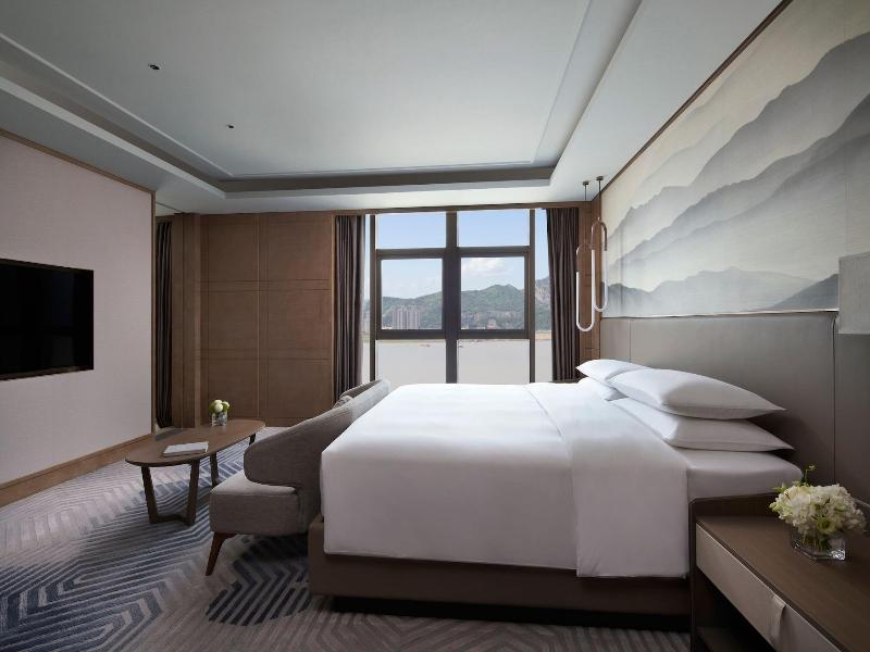 Wenzhou Marriott Hotel image