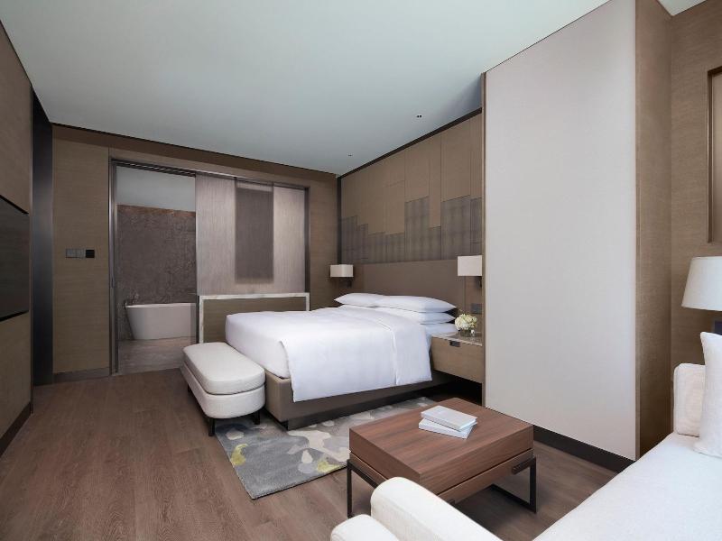 Wenzhou Marriott Hotel image