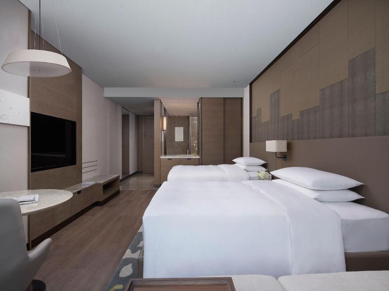 Wenzhou Marriott Hotel image