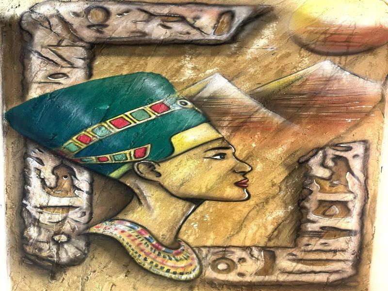 Nun Pyramids Inn image