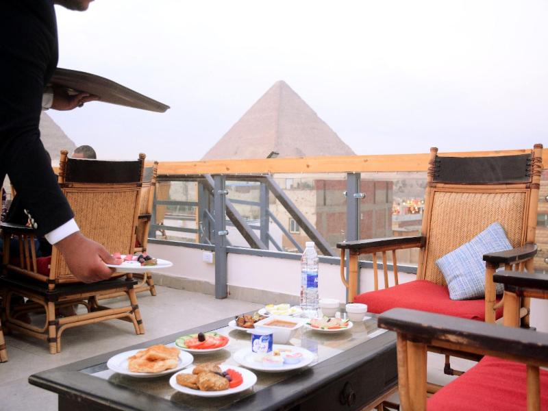 Nun Pyramids Inn image