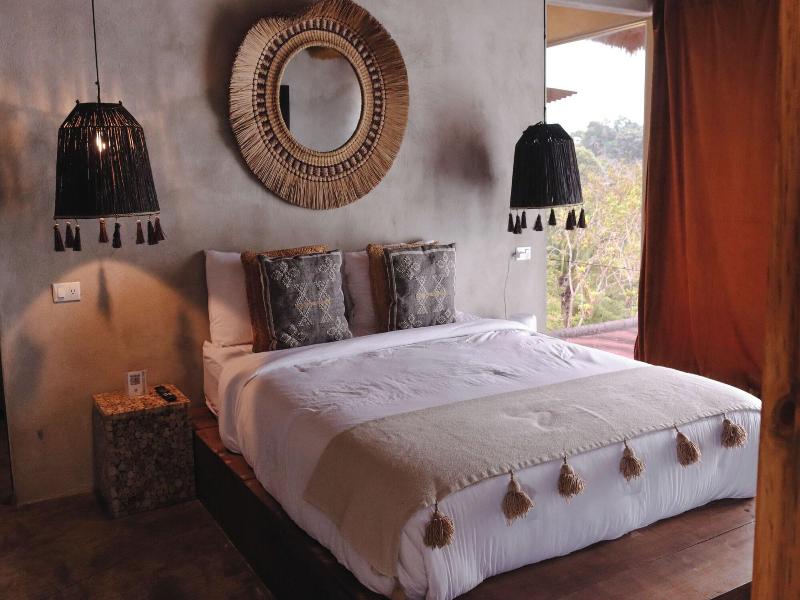 Casa Lamia image