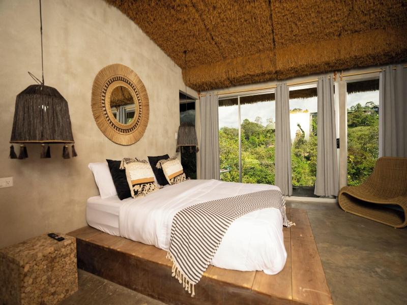 Casa Lamia image