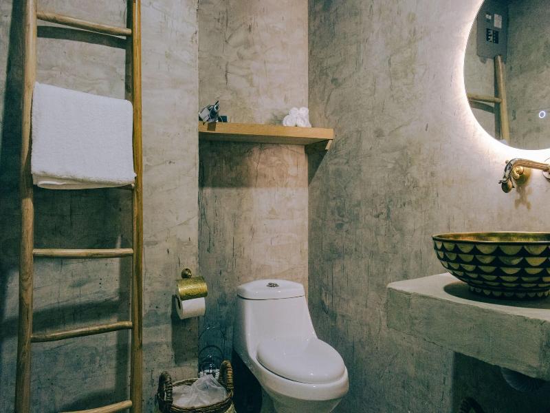 Casa Lamia image