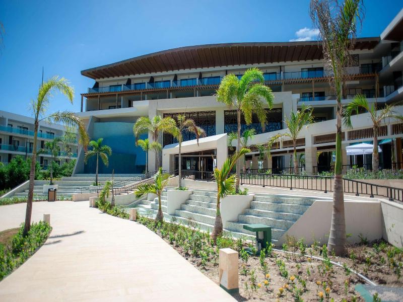Serenade All Suites Adults Only Resort image