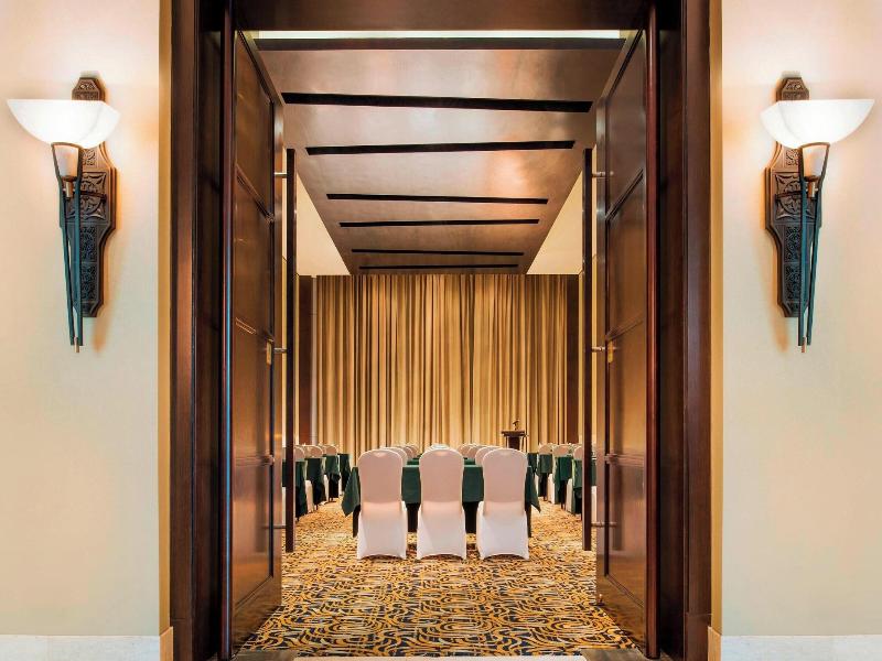 Le Meridien Shimei Bay Beach image