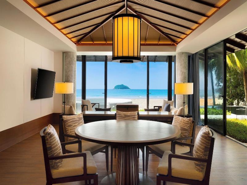 Le Meridien Shimei Bay Beach image
