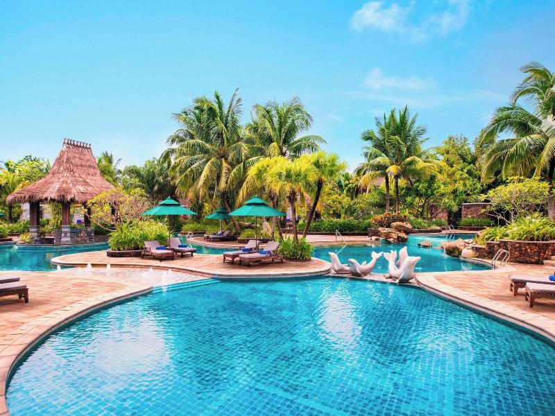 Le Meridien Shimei Bay Beach image