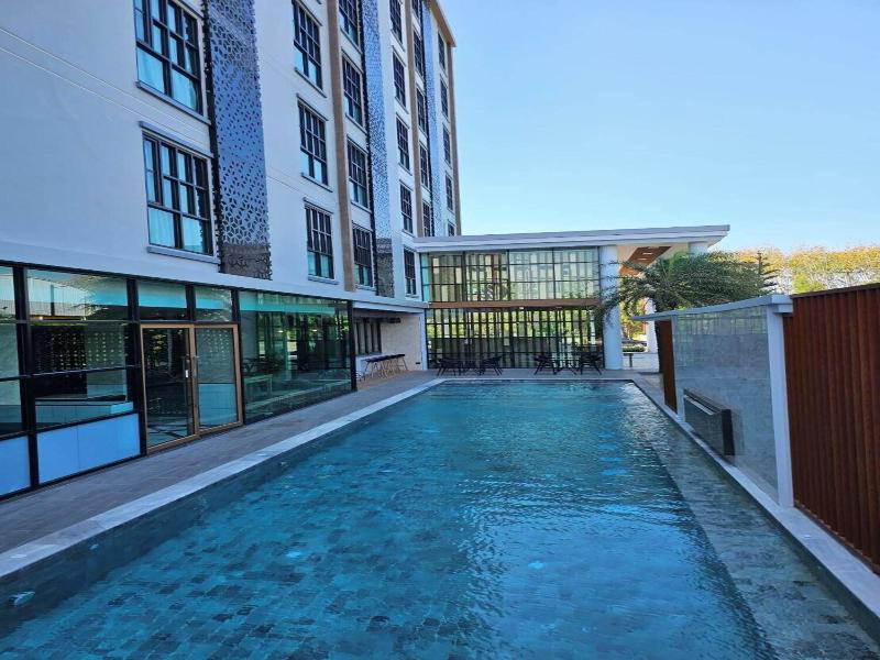 The Essence Hotel Chanthaburi image