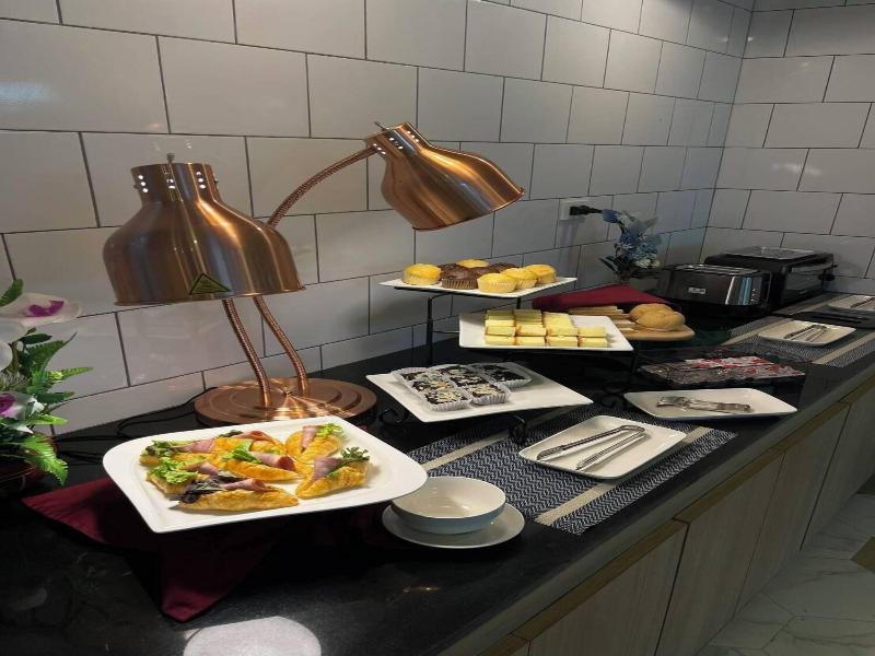 The Essence Hotel Chanthaburi image