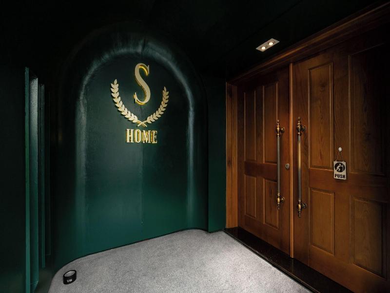 S Home Apartment image