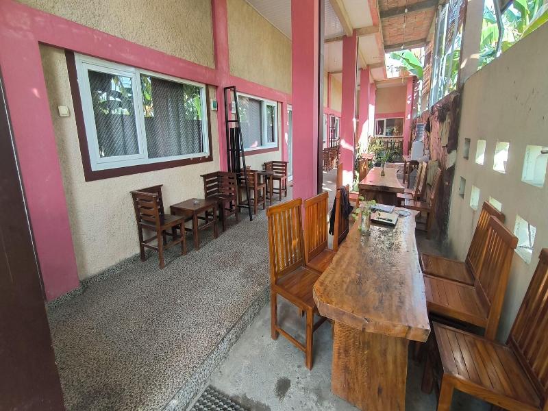 New Lishafa Guesthouse