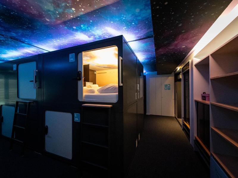 Capsule Hotel - Lucerne Thelab image