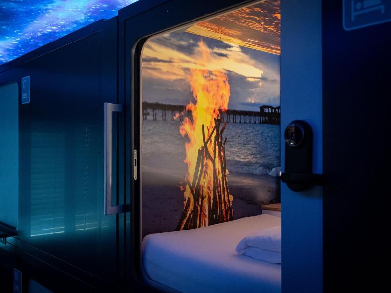 Capsule Hotel - Lucerne Thelab image