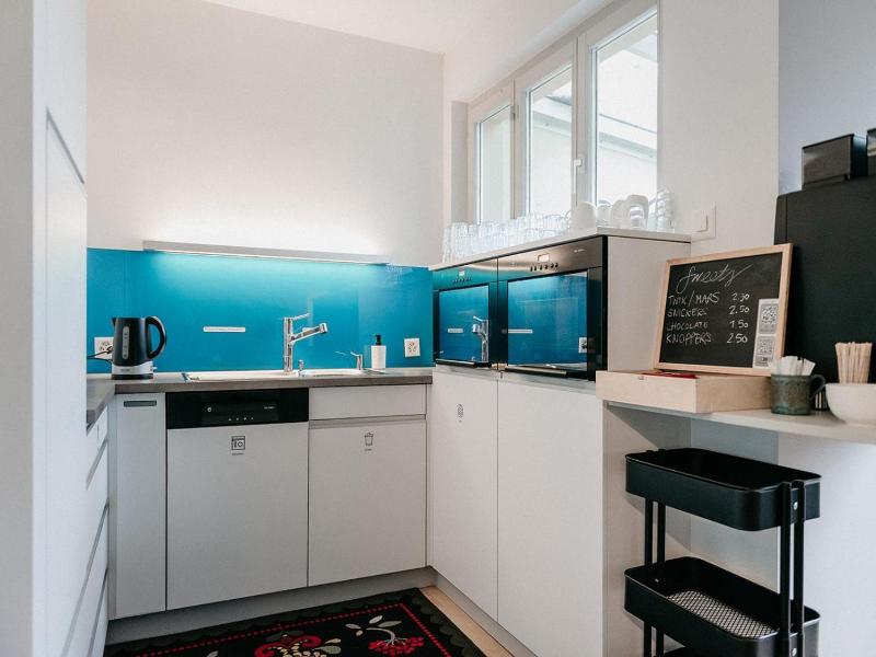 Capsule Hotel - Lucerne Thelab image