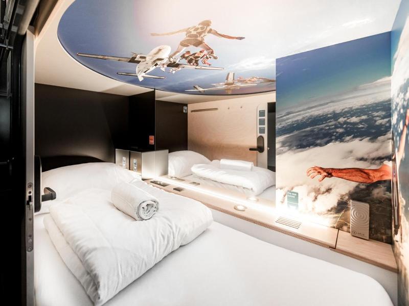 Capsule Hotel - Lucerne Thelab image
