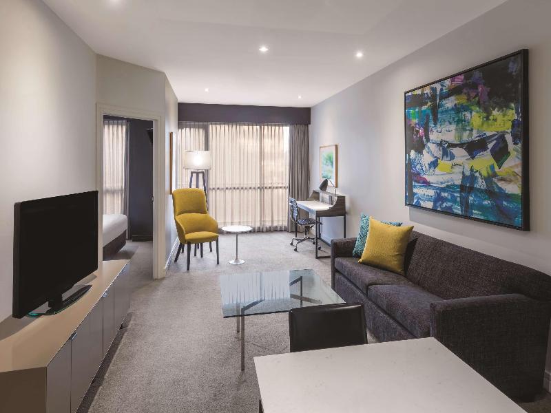 Adina Apartment Hotel Melbourne image