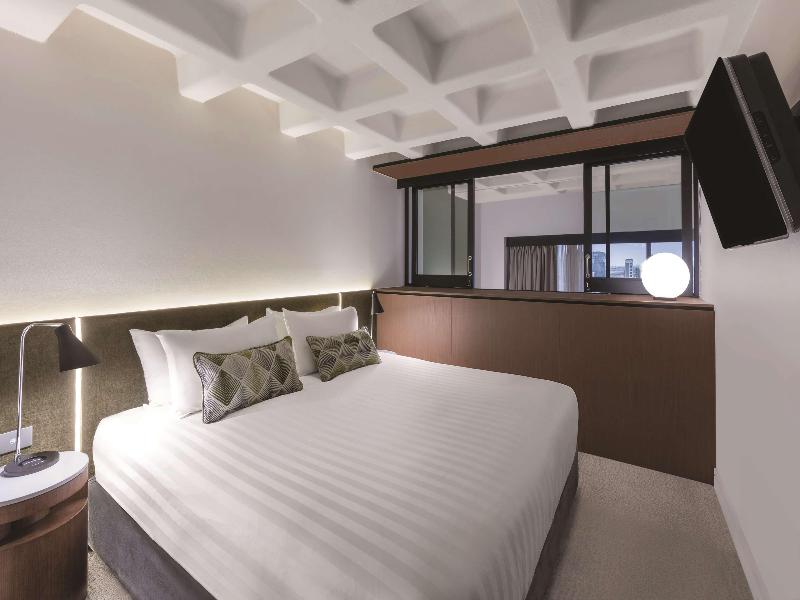 Adina Apartment Hotel Melbourne image