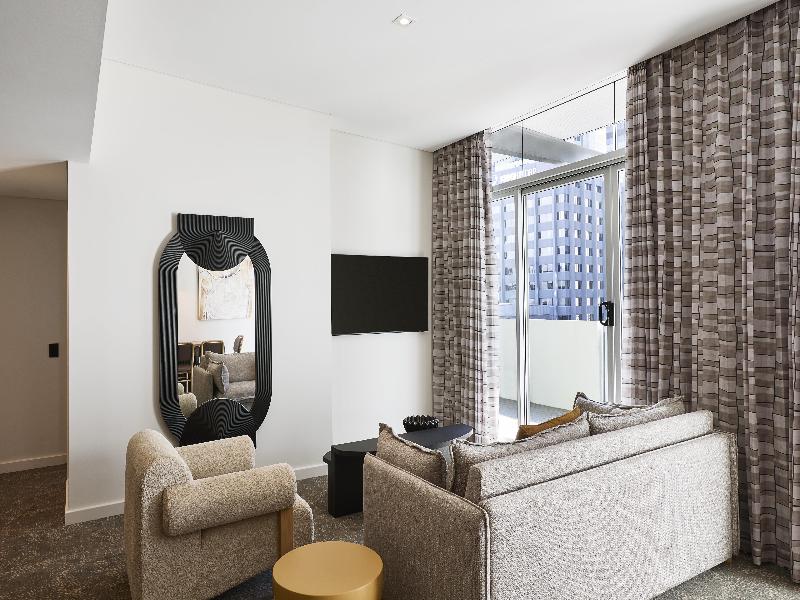 Adina Apartment Hotel Perth image