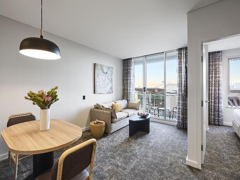 Adina Apartment Hotel Perth image