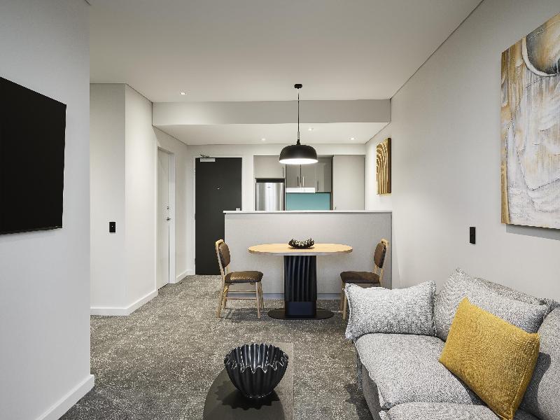 Adina Apartment Hotel Perth image