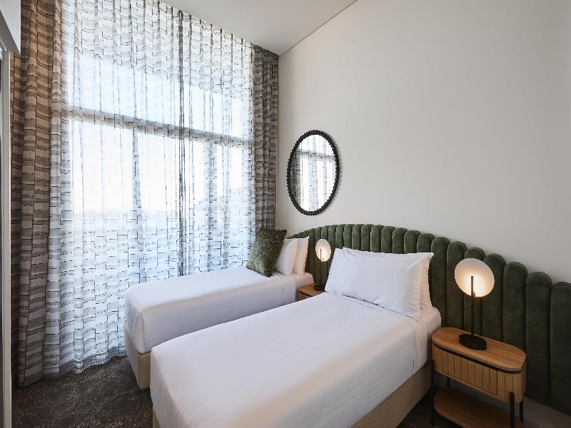 Adina Apartment Hotel Perth image