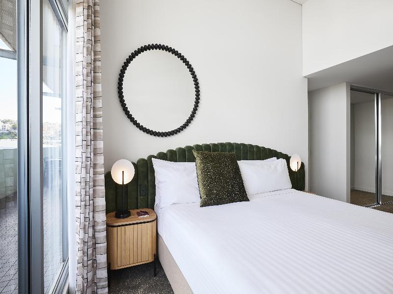 Adina Apartment Hotel Perth image