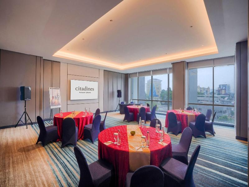 Citadines Antasari Jakarta image