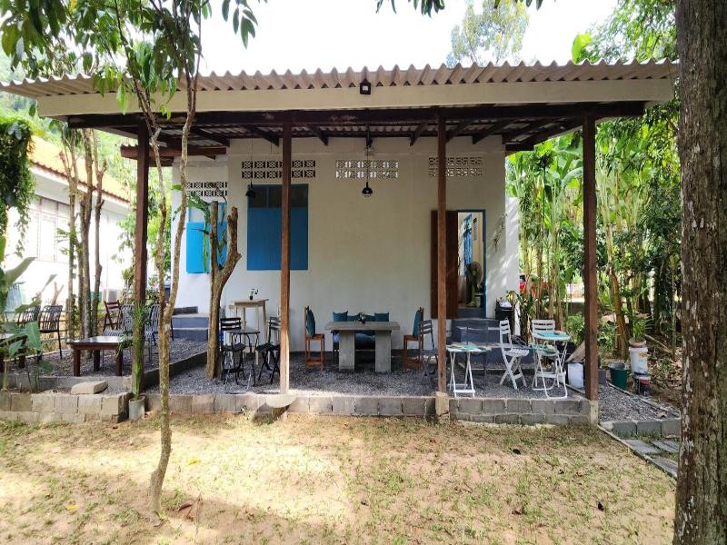 Baan Hinlad Home And Hostel image