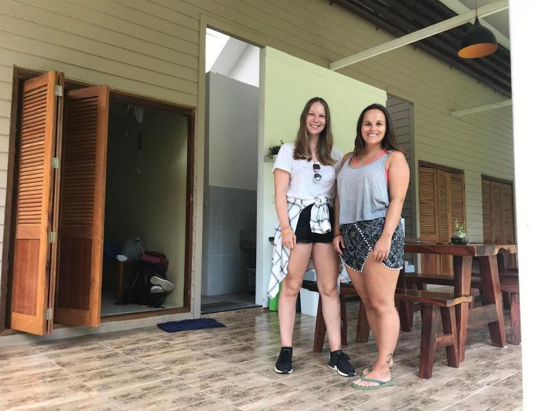 Baan Hinlad Home And Hostel image