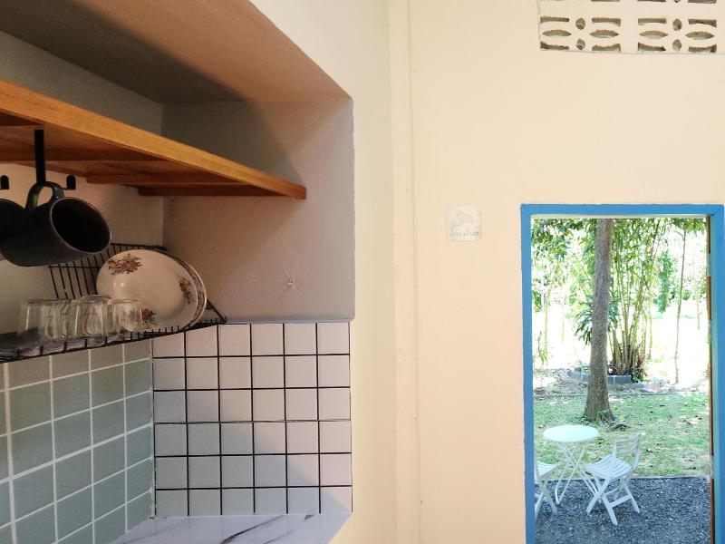 Baan Hinlad Home And Hostel image
