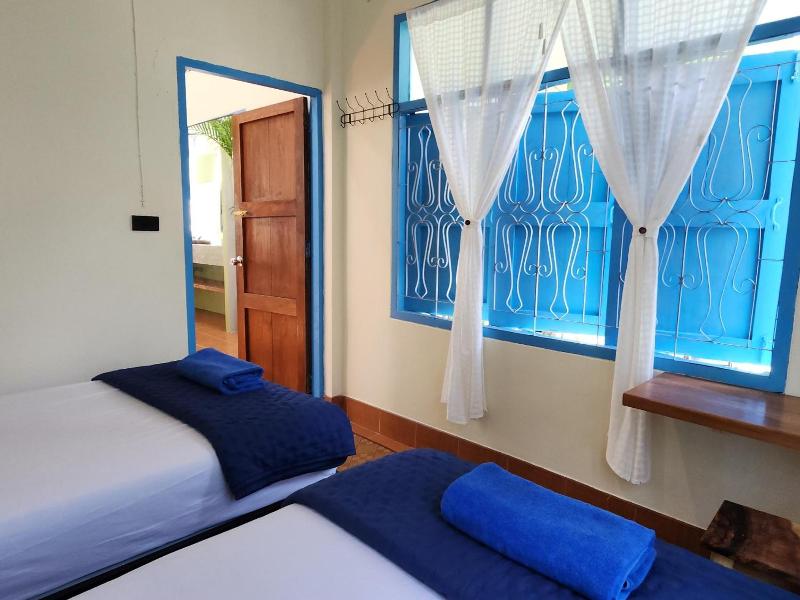 Baan Hinlad Home And Hostel image