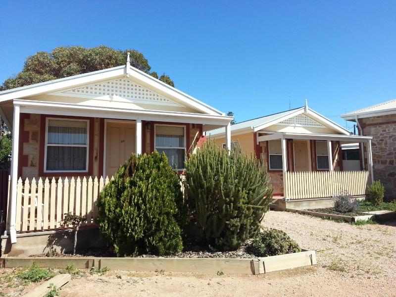 Sonbern Lodge Motel