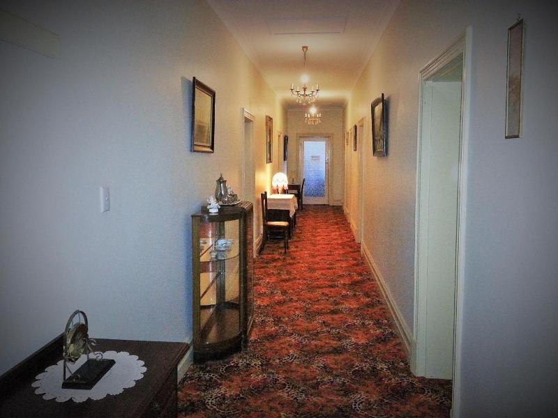 Sonbern Lodge Motel