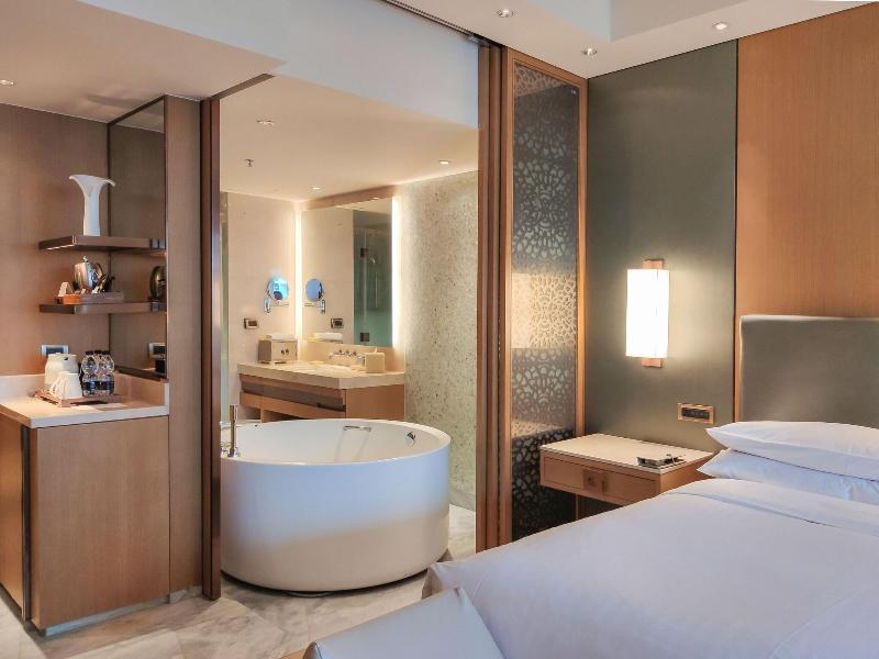 JW Marriott Hotel Sanya Dadonghai Bay image