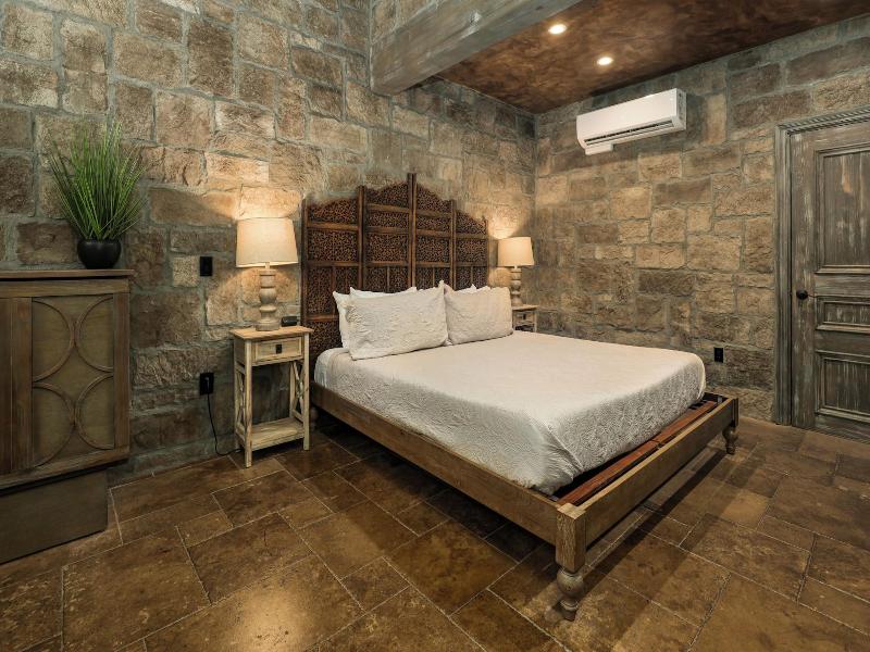 The Inn At Zaca Creek image