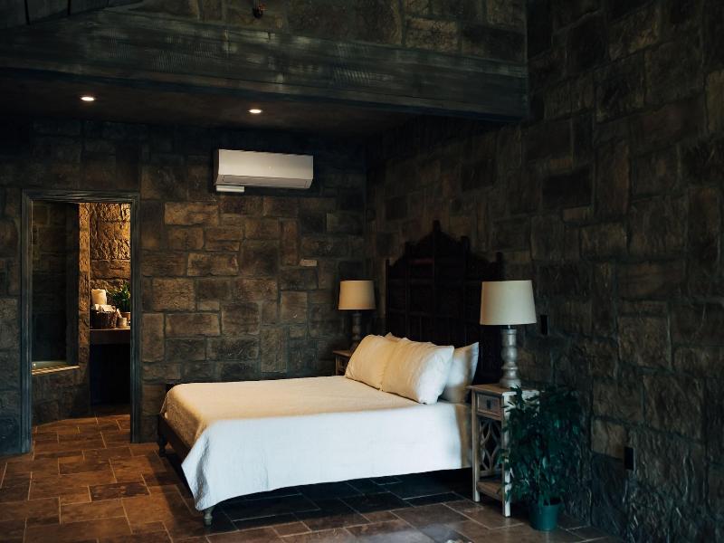 The Inn At Zaca Creek image